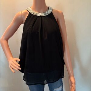 Adiva Black and White Relaxed Embellished Blouse